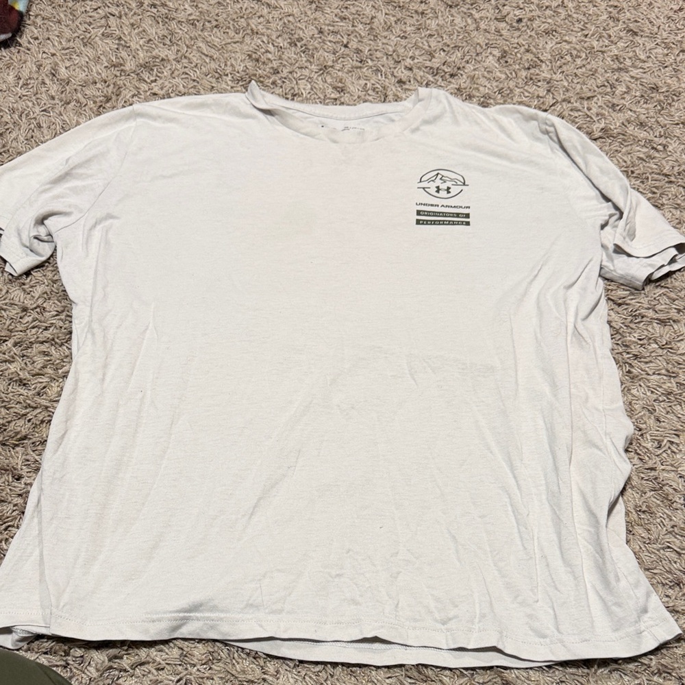 Under Armour White Short Sleeve Tee